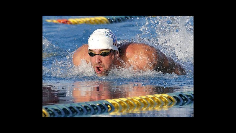 Nuoto, Phelps battuto da Lochte in finale 100 farfalla in Arizona: Mi sono divertito