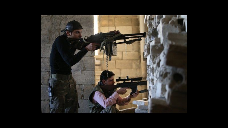 Siria, generale ribelle a Usa: Vogliamo armi, non aiuti alimentari