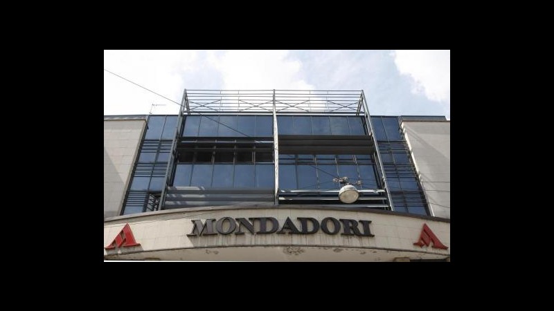 Mondadori, Costa lascia cariche, sarà vicepresidente Fininvest