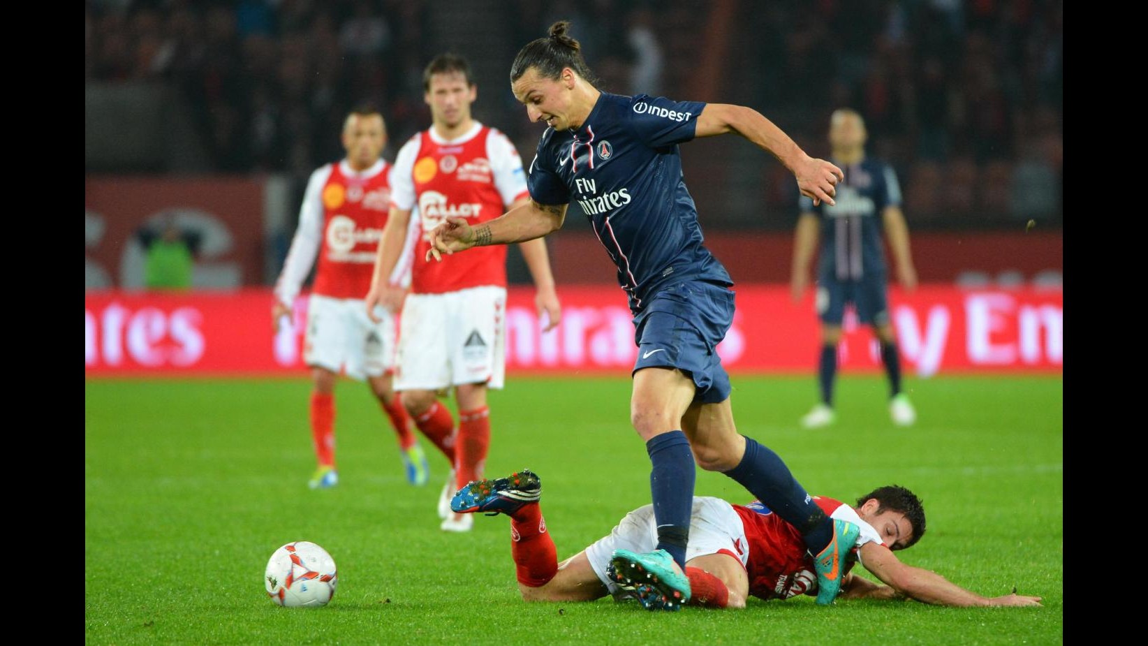 Uefa, 2 turni di stop in Champions League per Ibrahimovic