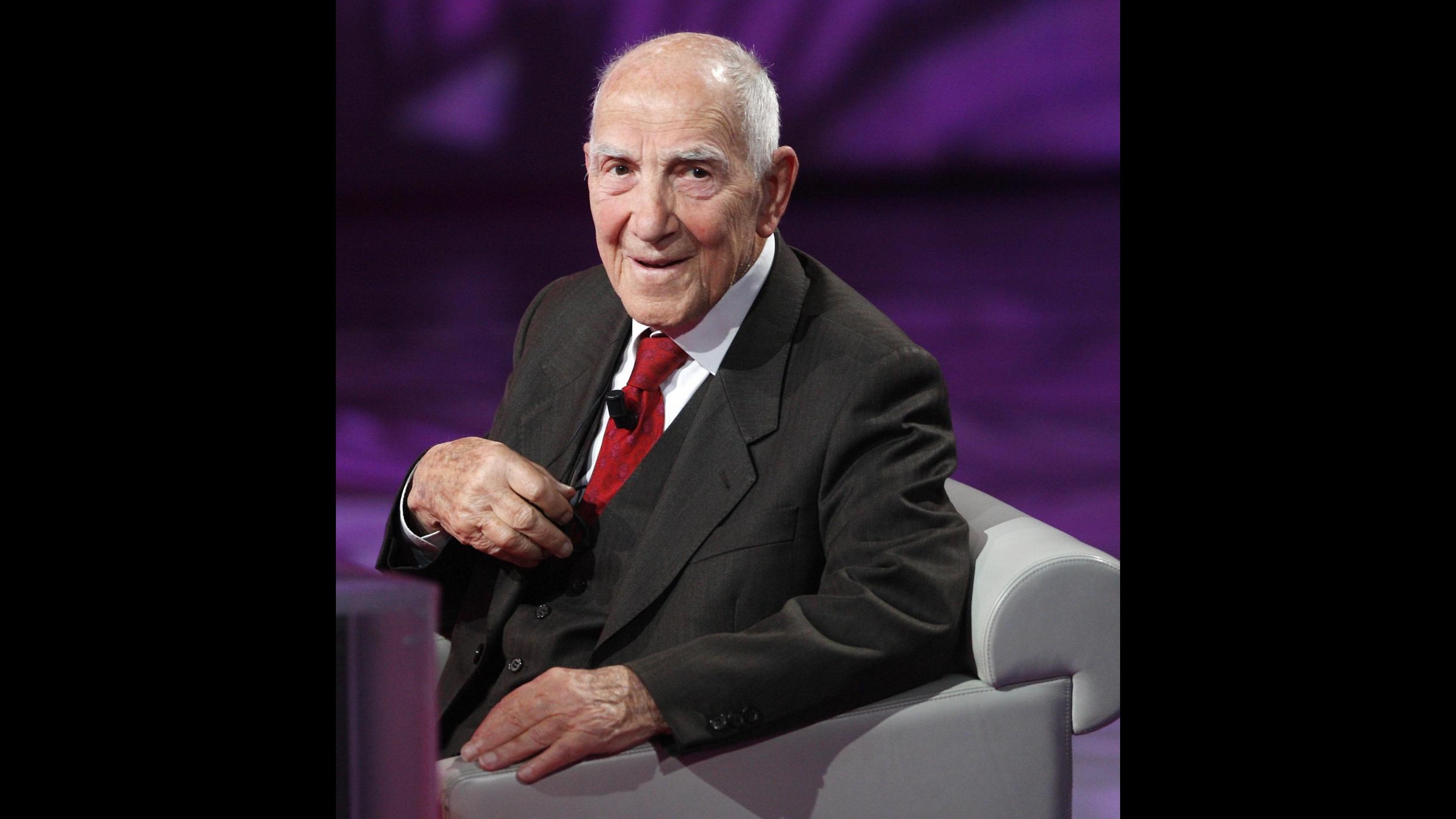 Francia, è morto Stephane Hessel autore di ‘Indignatevi’ aveva 95 anni