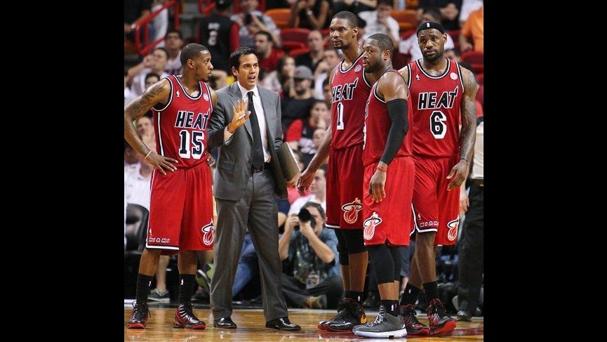 Nba, Chicago e Belinelli ko con Cleveland. Vola Miami