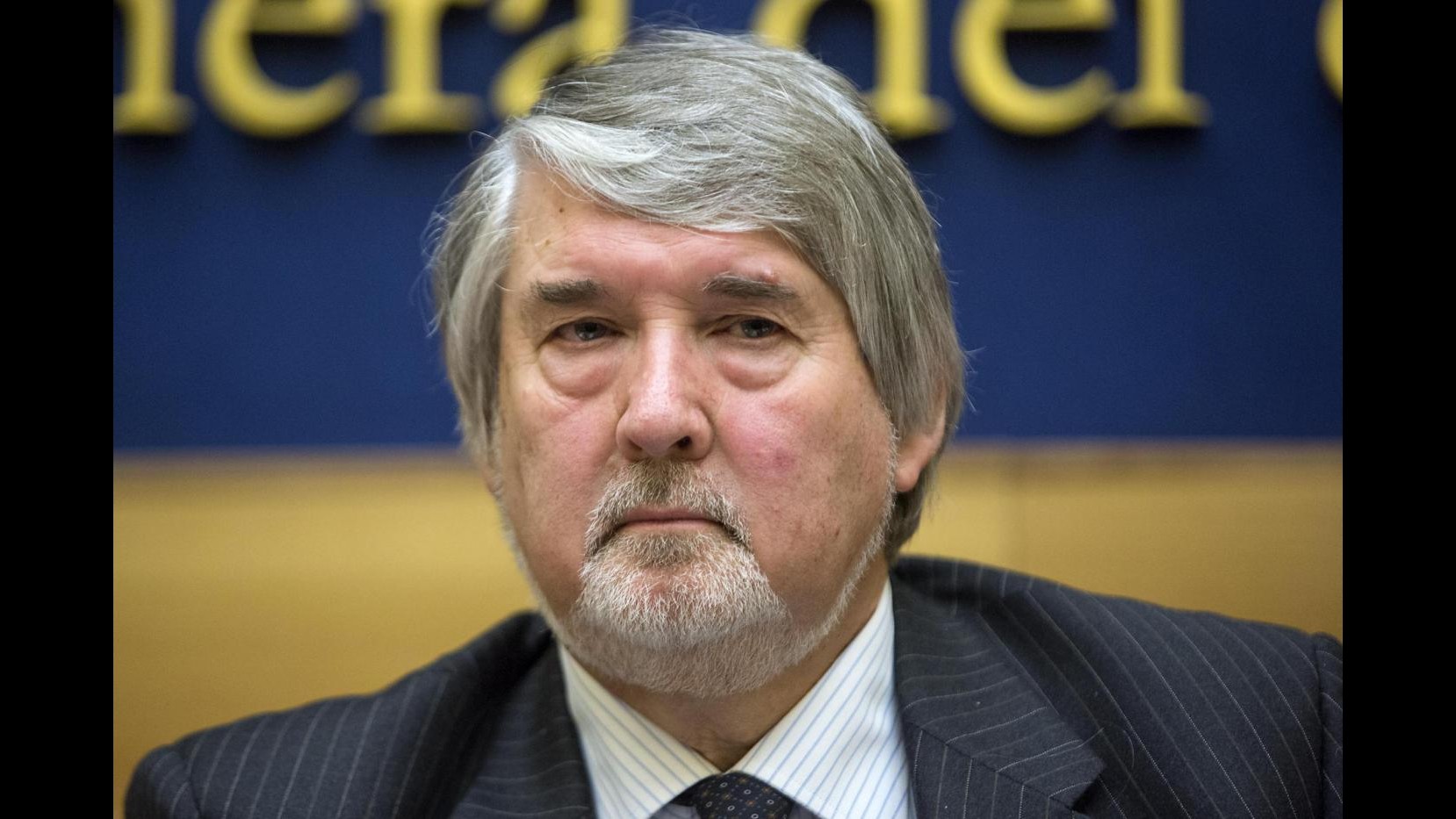 Lavoro, Governo porrà la fiducia sul decreto. Ncd non ci sta: Distanze restano