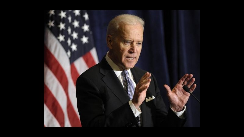 Ucraina, Biden: Minacce umilianti contro Kiev, Usa sono con voi