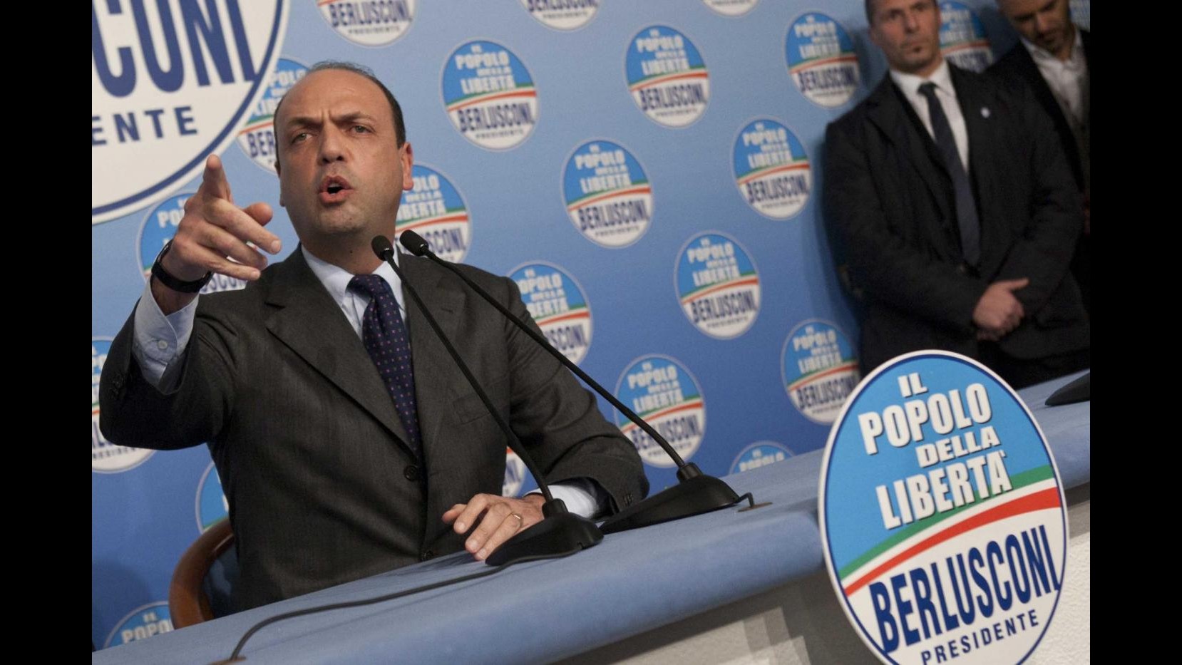 Elezioni, Alfano: Bersani chiude porta? Nessuno aveva chiesto aprirla