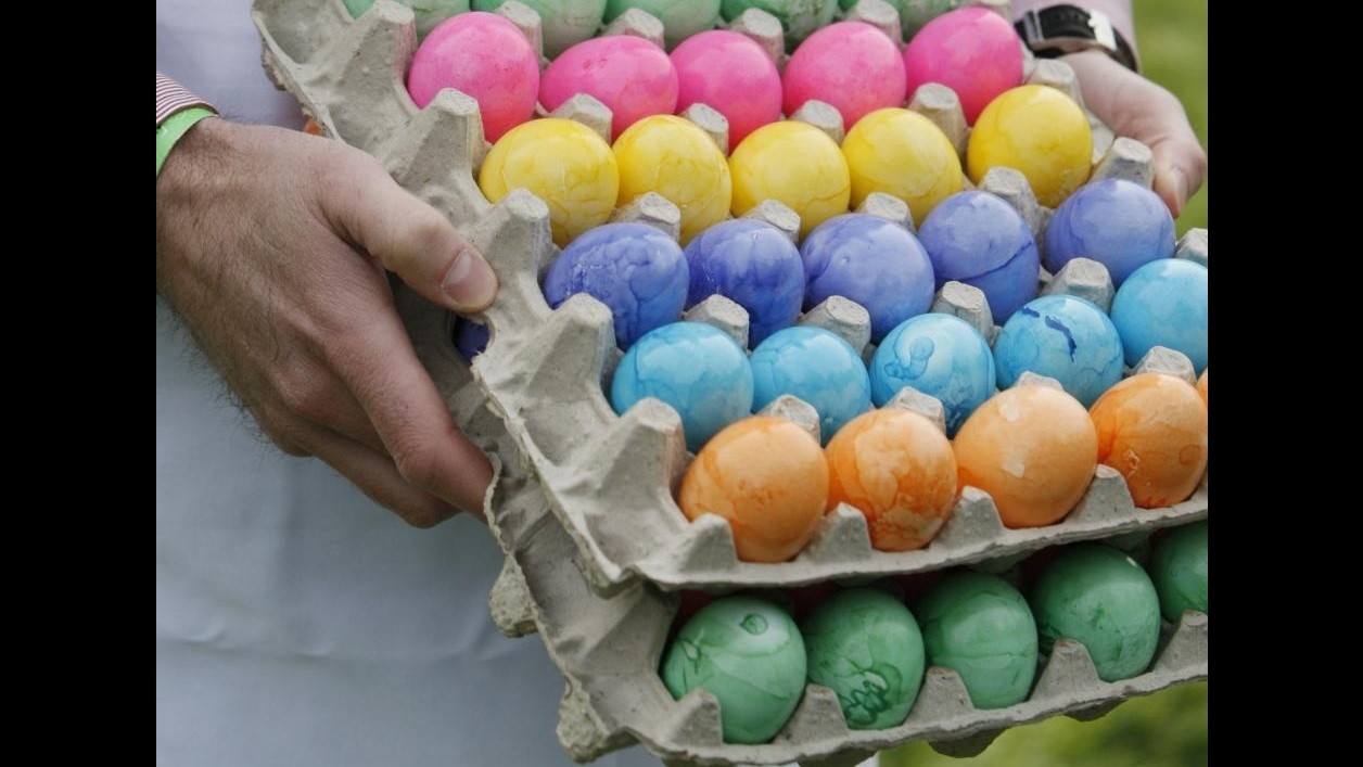 Crisi, Codacons: spesi 200 milioni in meno per Pasqua, no uova e colombe