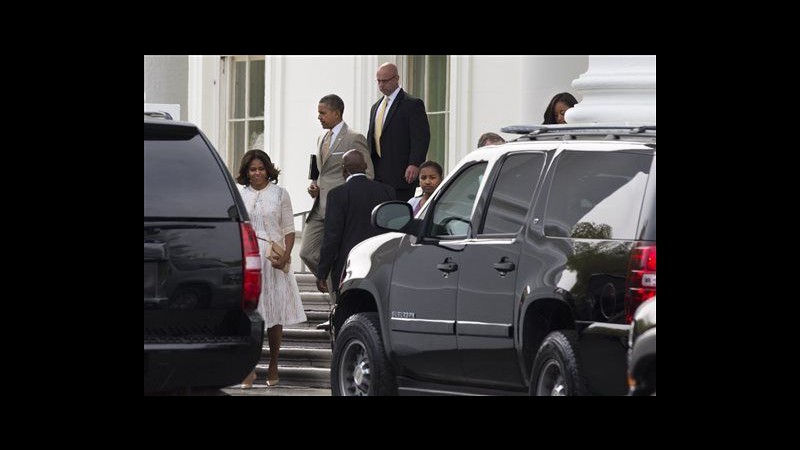 Usa, Obama e Michelle a messa: in chiesa scatta la standing ovation