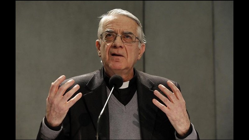 Conclave, Padre Lombardi: No a condizionamenti dei media