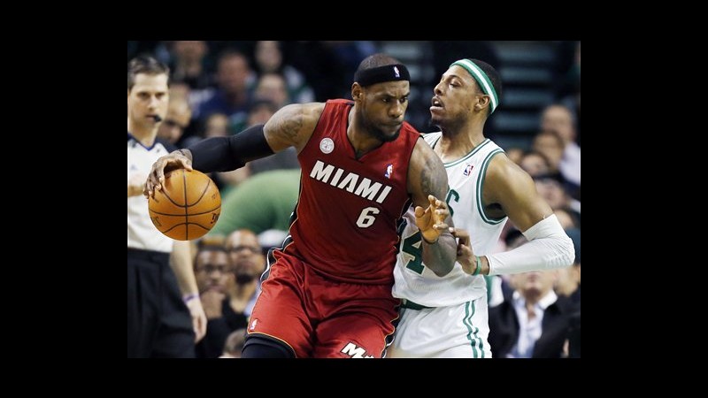 Nba, Gallinari vince ‘derby’ con Belinelli. 23/a vittoria per Miami