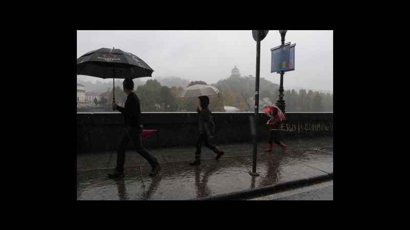 Maltempo, piove su tutta la penisola, domani breve parentesi di sole