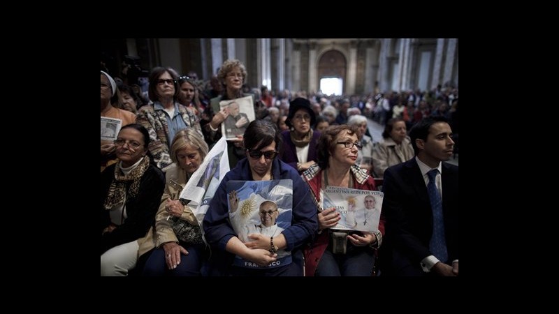 Papa, Argentina celebra Francesco da slum fino cattedrale Buenos Aires