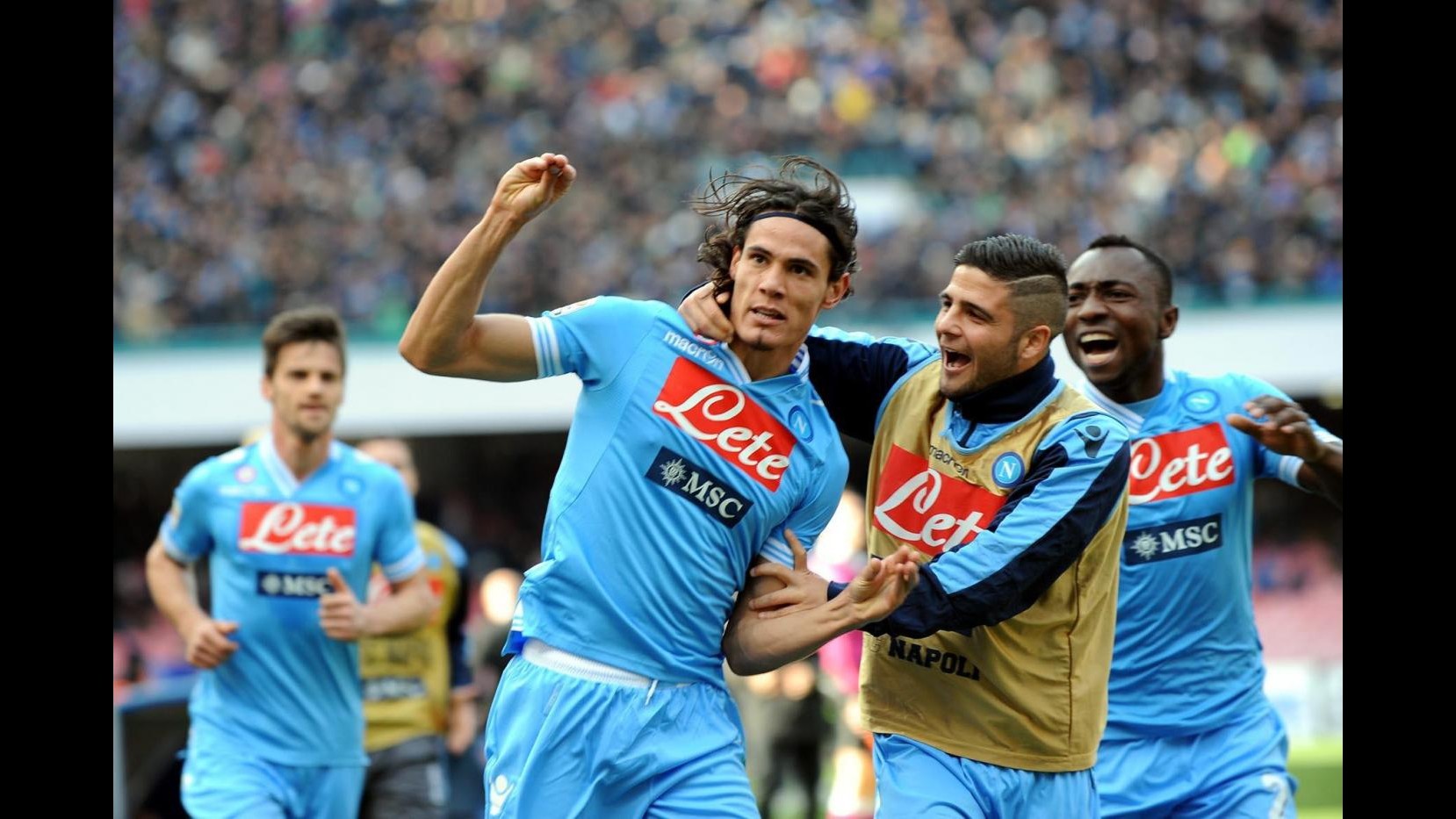 Serie A, Cavani fa gioire Napoli, Fiorentina ok