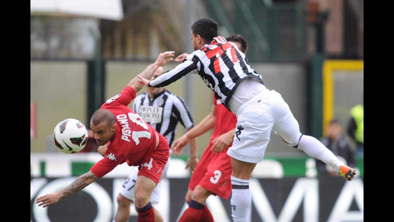 Serie A, pari senza reti tra Siena e Cagliari. Sardi quasi salvi