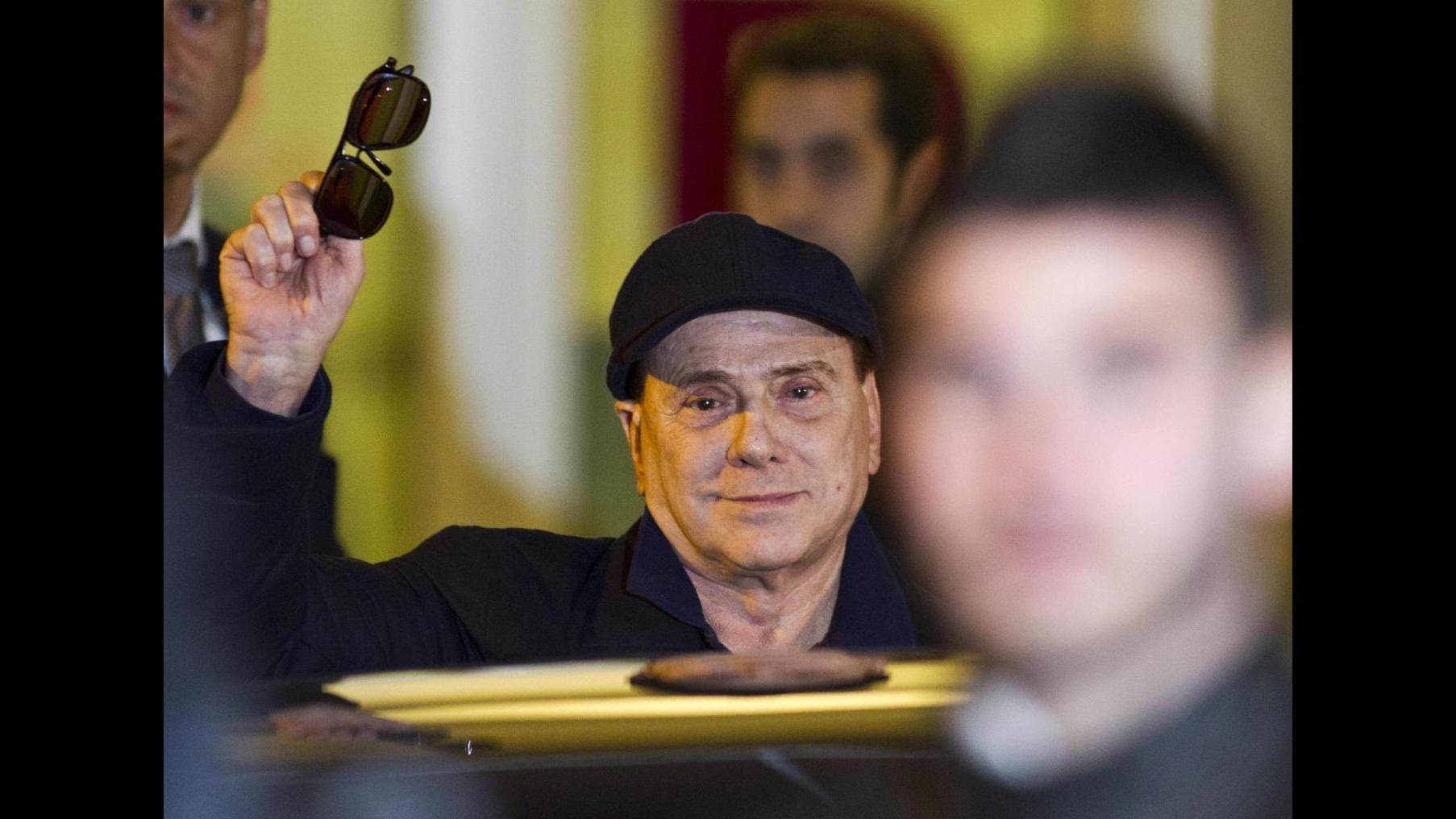 Silvio Berlusconi dimesso da San Raffaele di Milano:Sono un po’ stanco