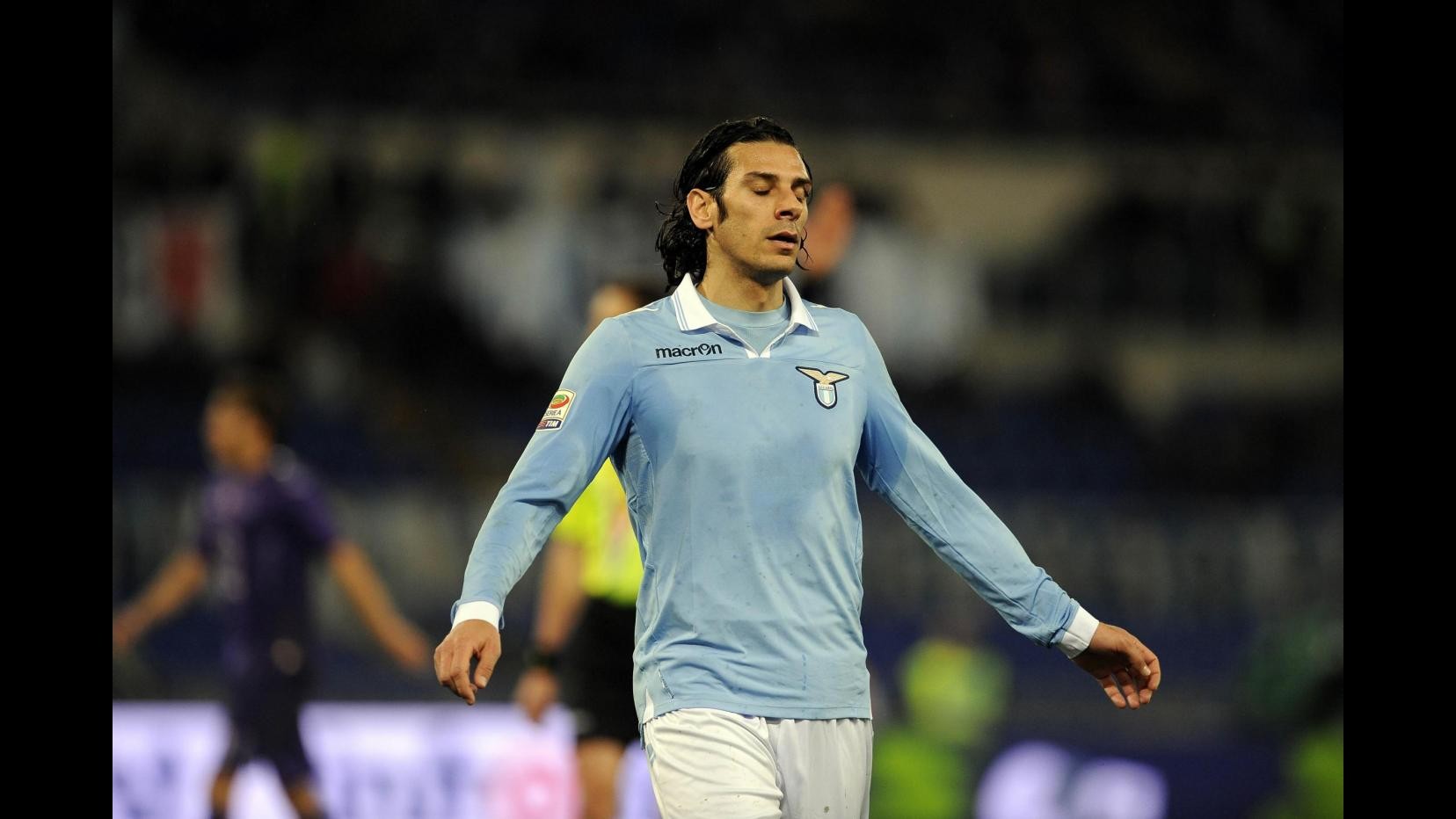 Lazio, lesione muscolare per Floccari e derby a rischio