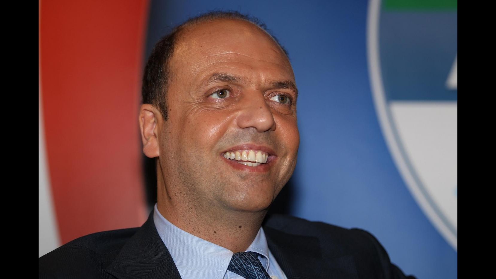 Calcio, Alfano: Non sono preoccupato per partita Roma-Juve, siamo vigili
