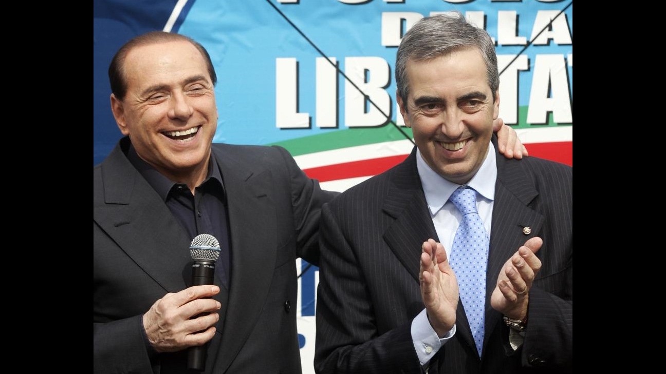 Gasparri: Berlusconi? Non credo verrà oggi, non è ancora al top