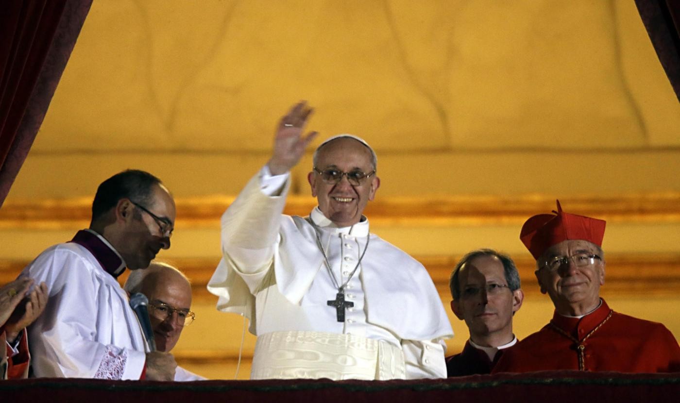 Papa Francesco agli argentini: Non venite a Roma ma fate opere di bene