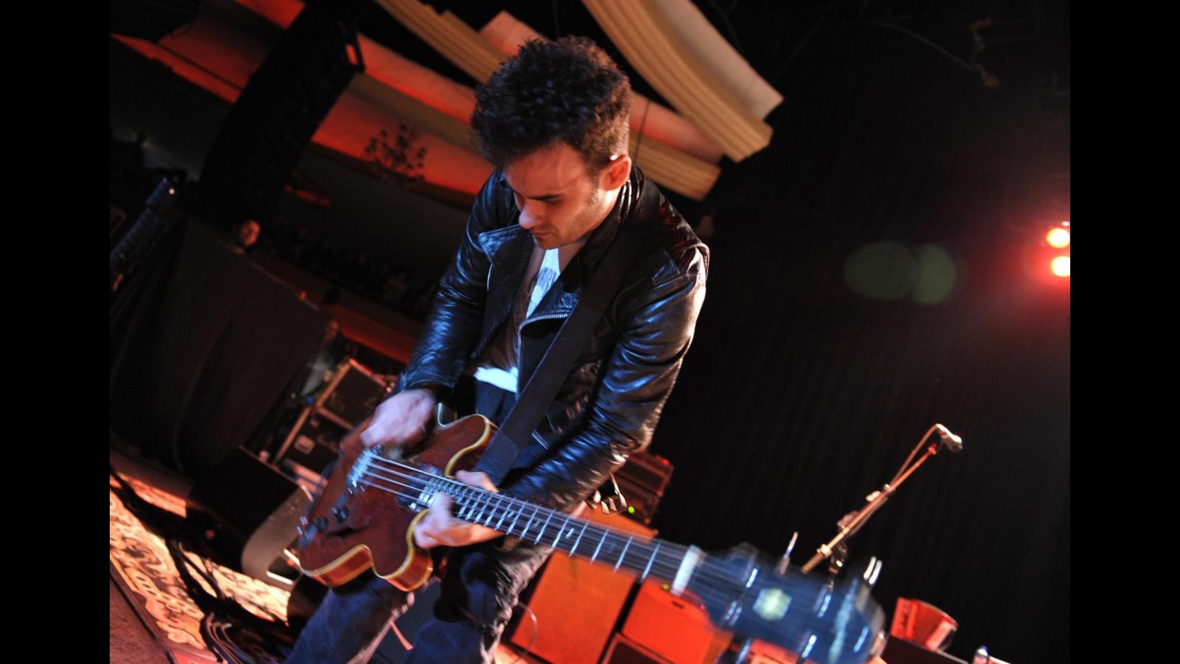 La tempesta sonora dei Black Rebel Motorcycle Club a Milano e Torino