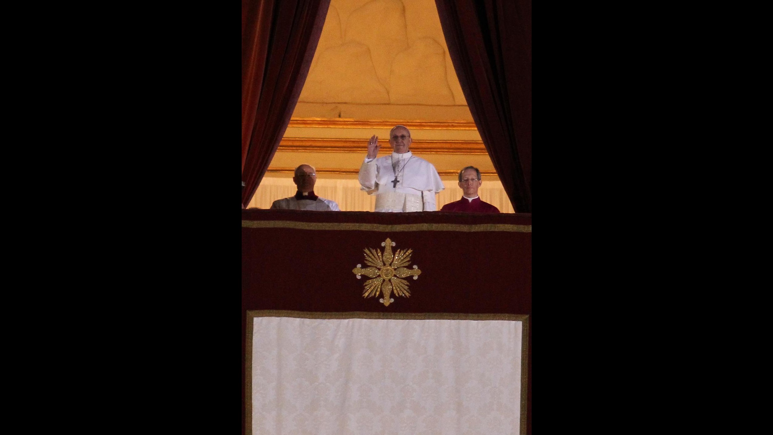 Papa Francesco, ha pagato il conto alla ‘casa del clero’