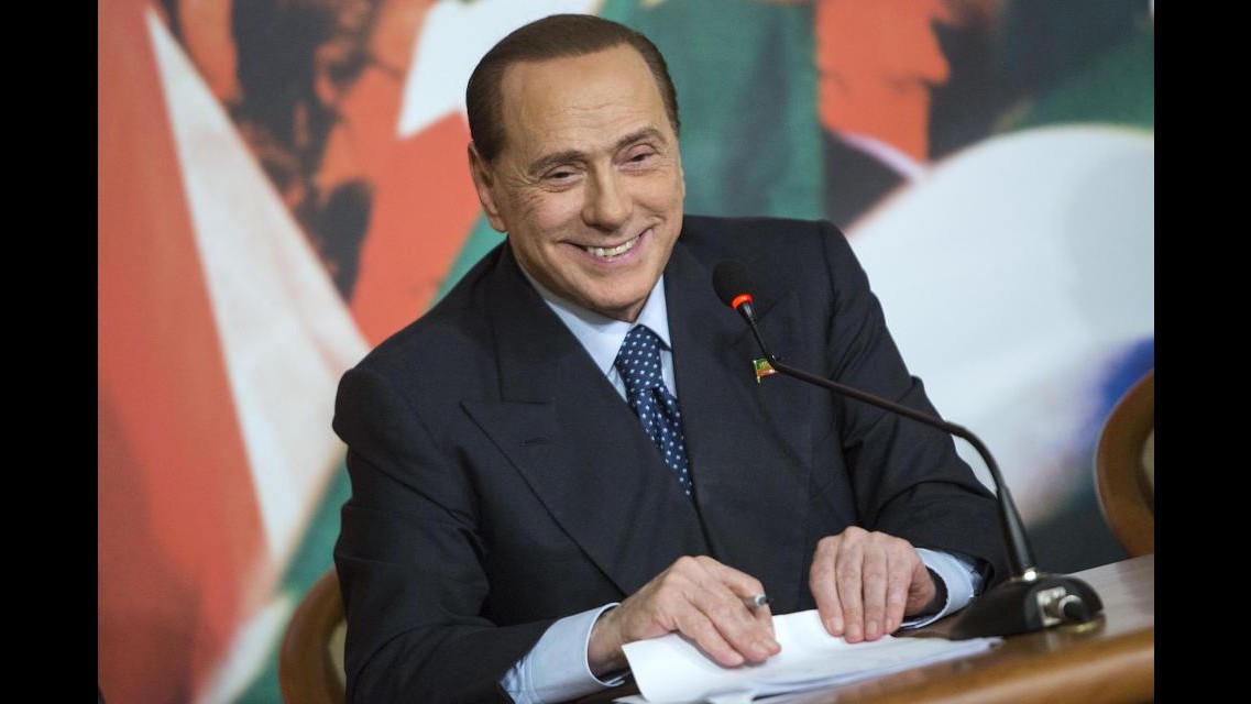 Europee, Berlusconi dà il via alla raccolta fondi: Diventa azionista di Forza Italia