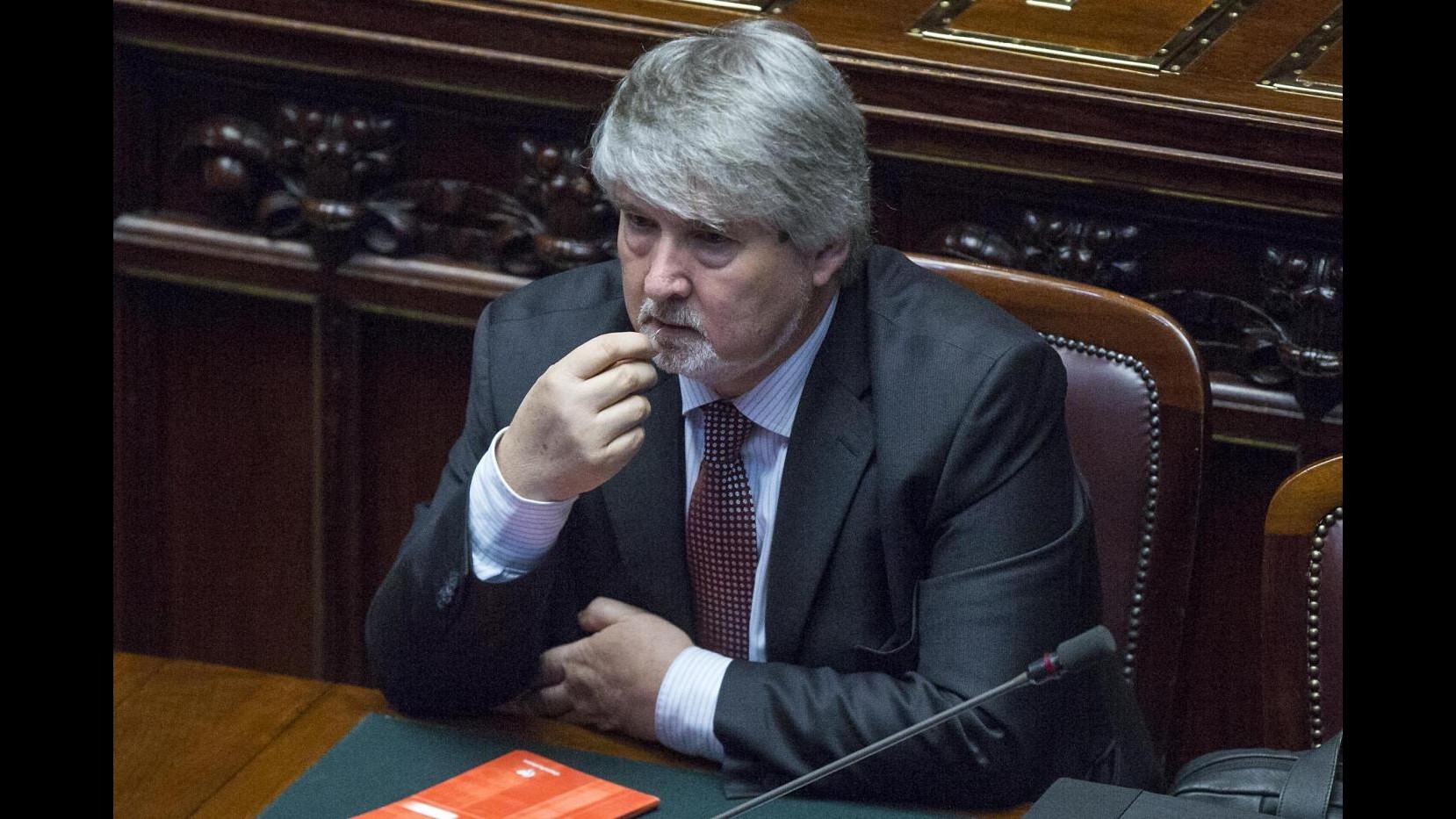 Immigrazione, Poletti: Flussi verso Italia, aumentati punti sbarco