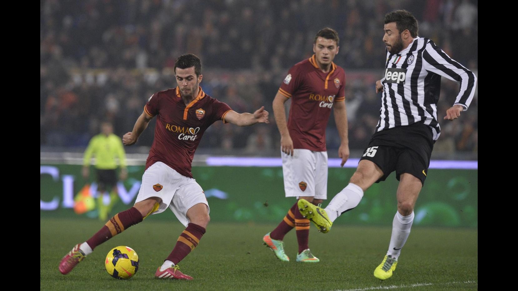 Serie A, prefetto: Roma-Juve anticipata alle 17.45. Malagò: Ci adeguiamo
