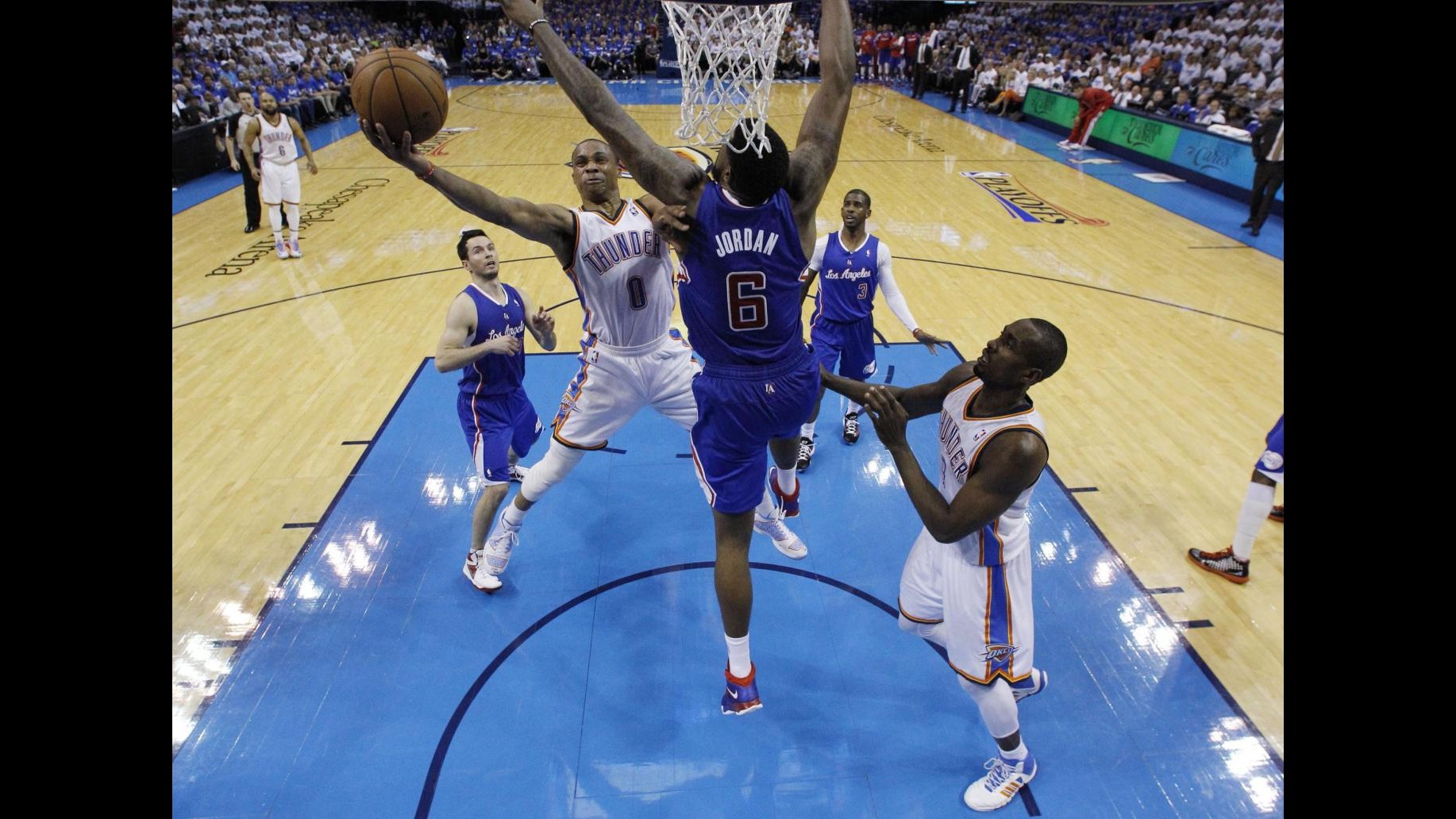 Basket, Playoff Nba: Indiana e Oklahoma pareggiano conti in semifinali playoff