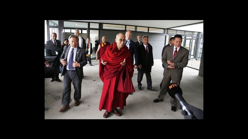 Norvegia, Dalai Lama in visita ma governo evita incontri: è polemica