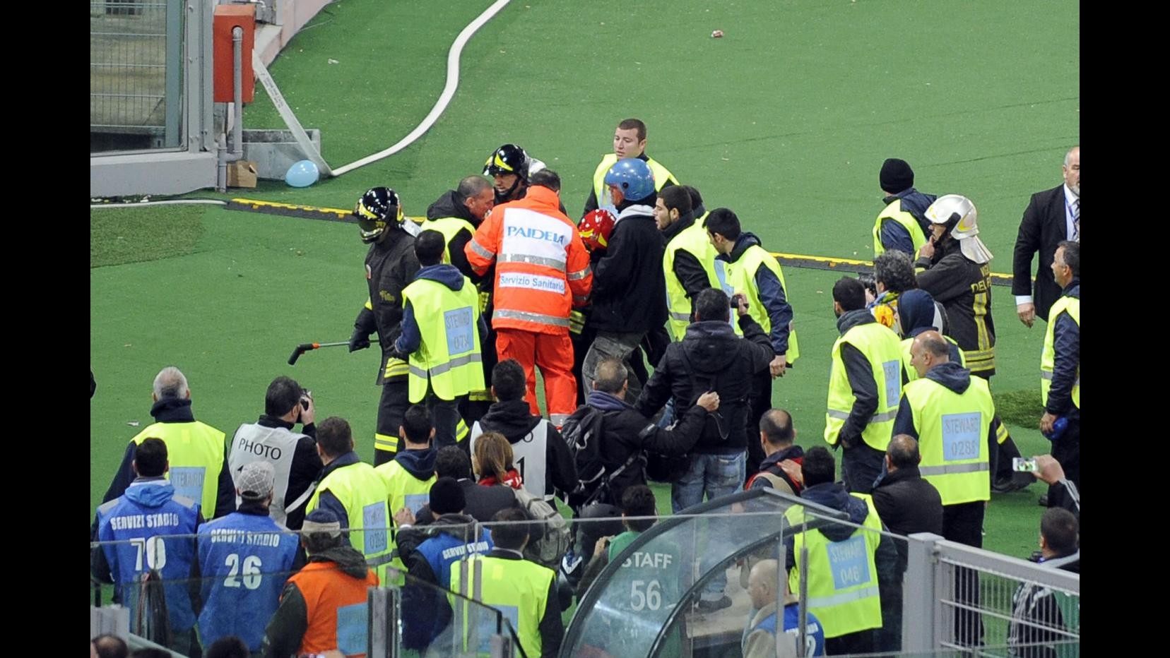 Incidenti Coppa Italia, Napoli punito con 2 turni a porte chiuse. Chiusa un turno anche la Fiesole