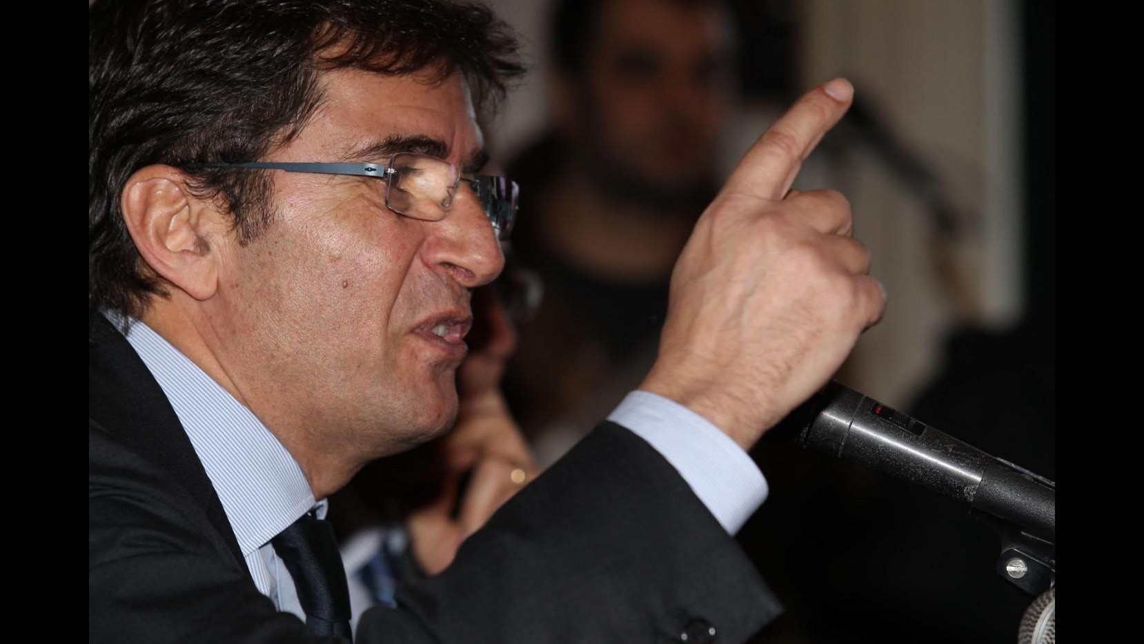 Napoli, Nicola Cosentino venerdì si consegnerà alla giustizia