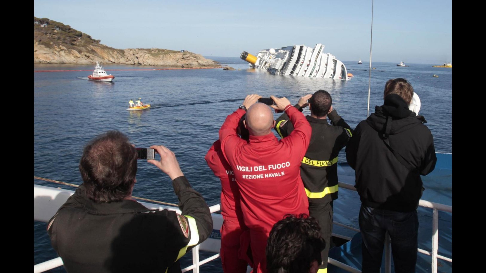 Costa Concordia, Clini: Il relitto è come un rifiuto e va smaltito