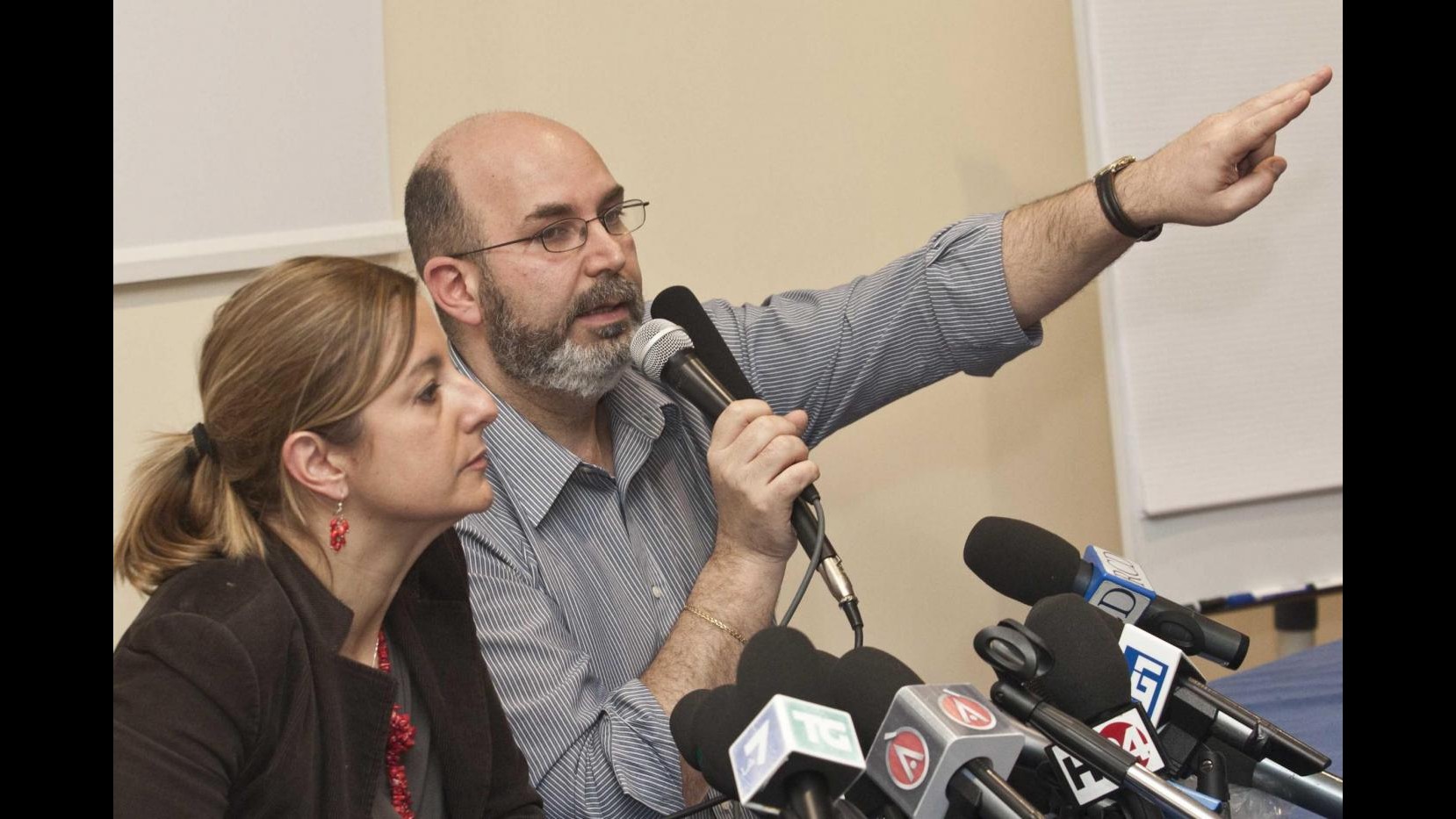 Crimi (M5S): Presidenza Camere? Se ce la danno ringraziamo