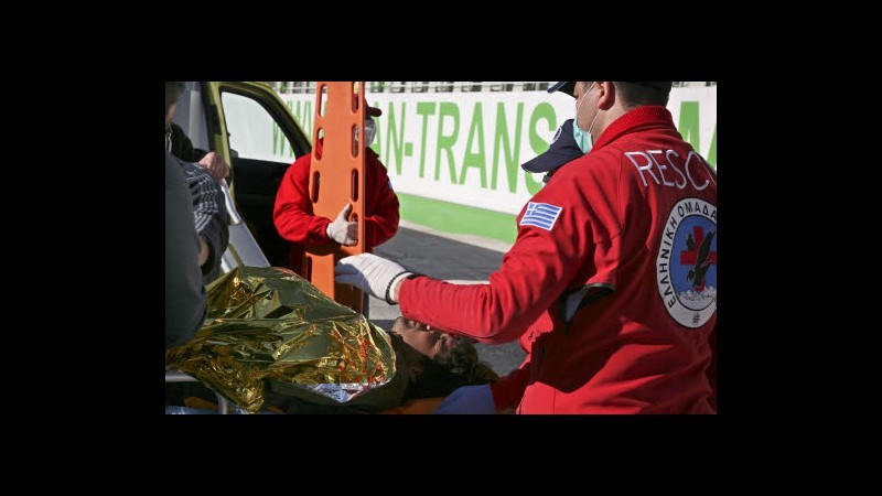 Grecia, affondano barconi di migranti: almeno 22 morti