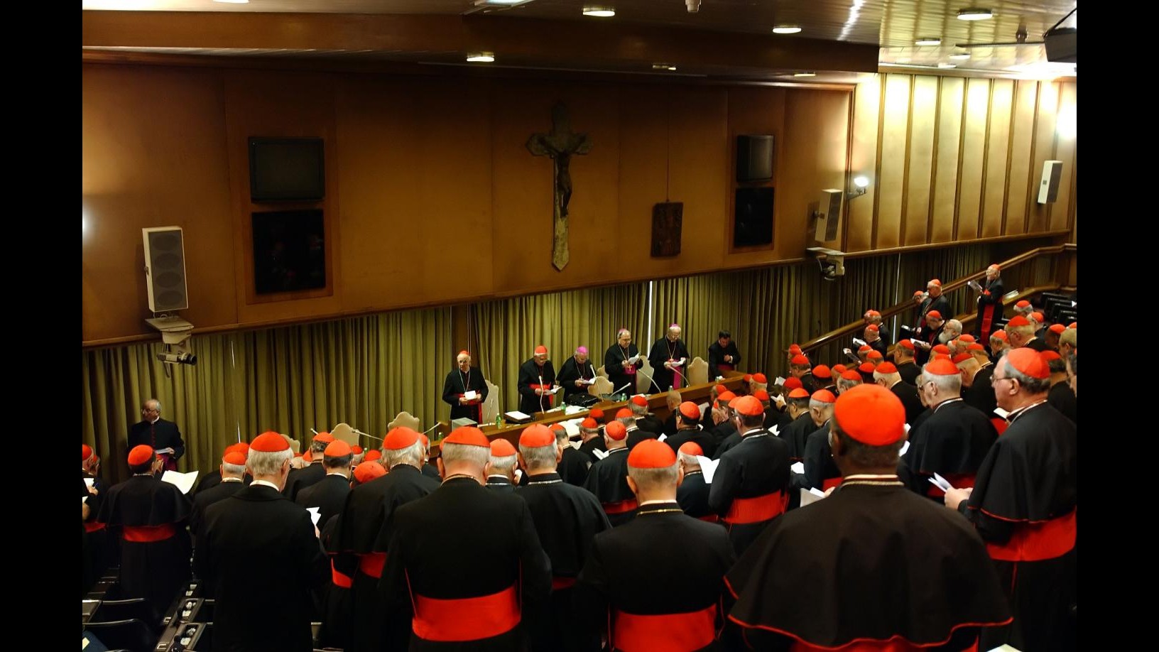 Conclave, iniziata decima congregazione: riserbo dei cardinali