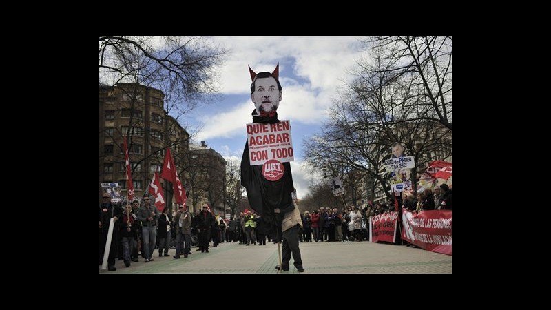 Spagna, migliaia in piazza in 60 città contro austerità e crisi