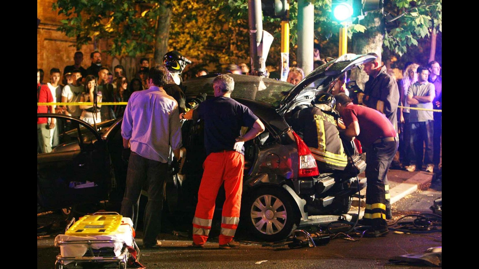 Torino,grave incidente in corso Vittorio fra auto e motorino: 2 feriti