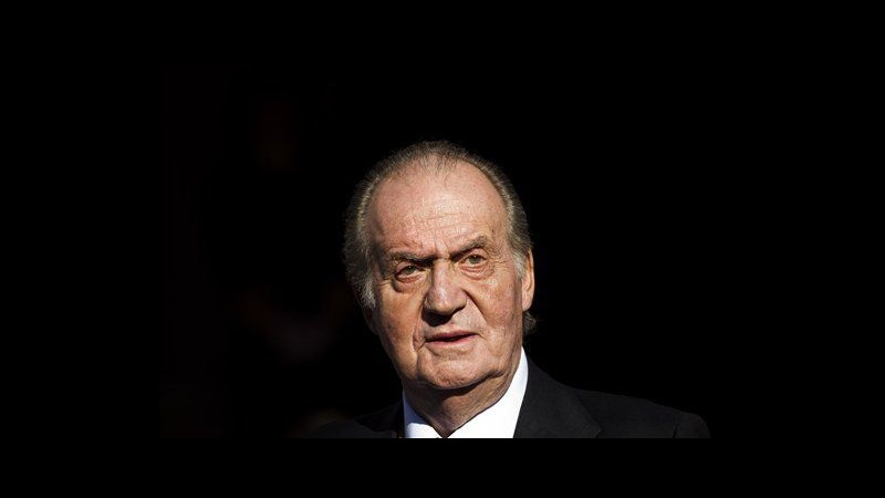 Spagna, re Juan Carlos lascia clinica sei giorni dopo intervento ernia
