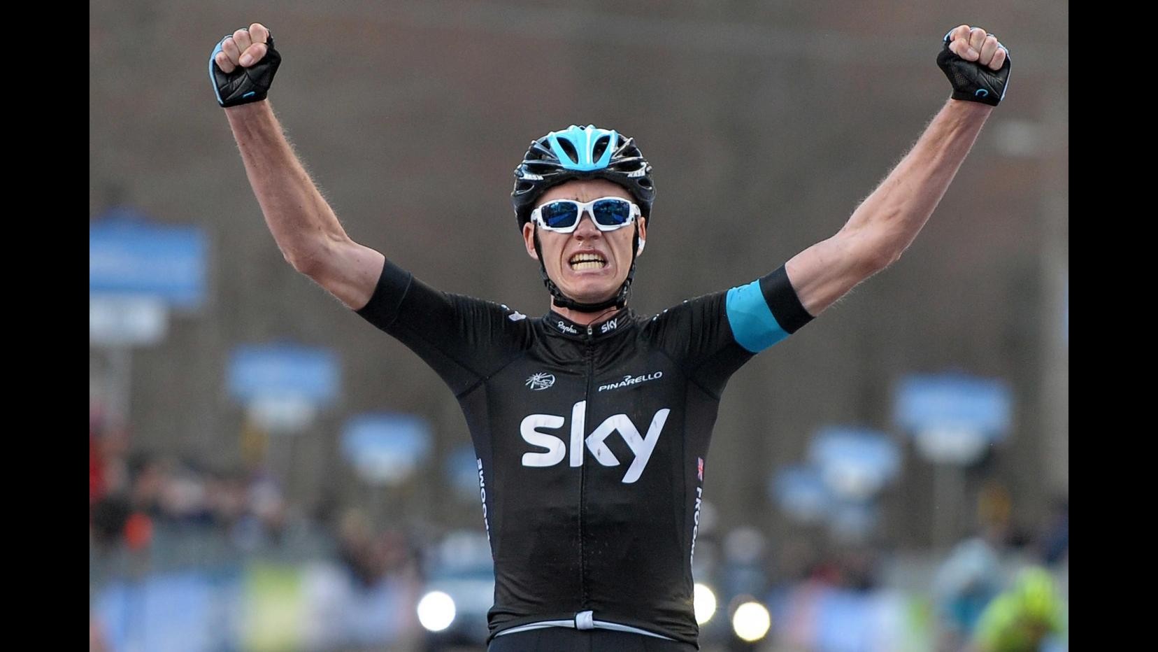 Ciclismo, Tirreno-Adriatico: Froome 1° in salita, Kwiatkowski leader