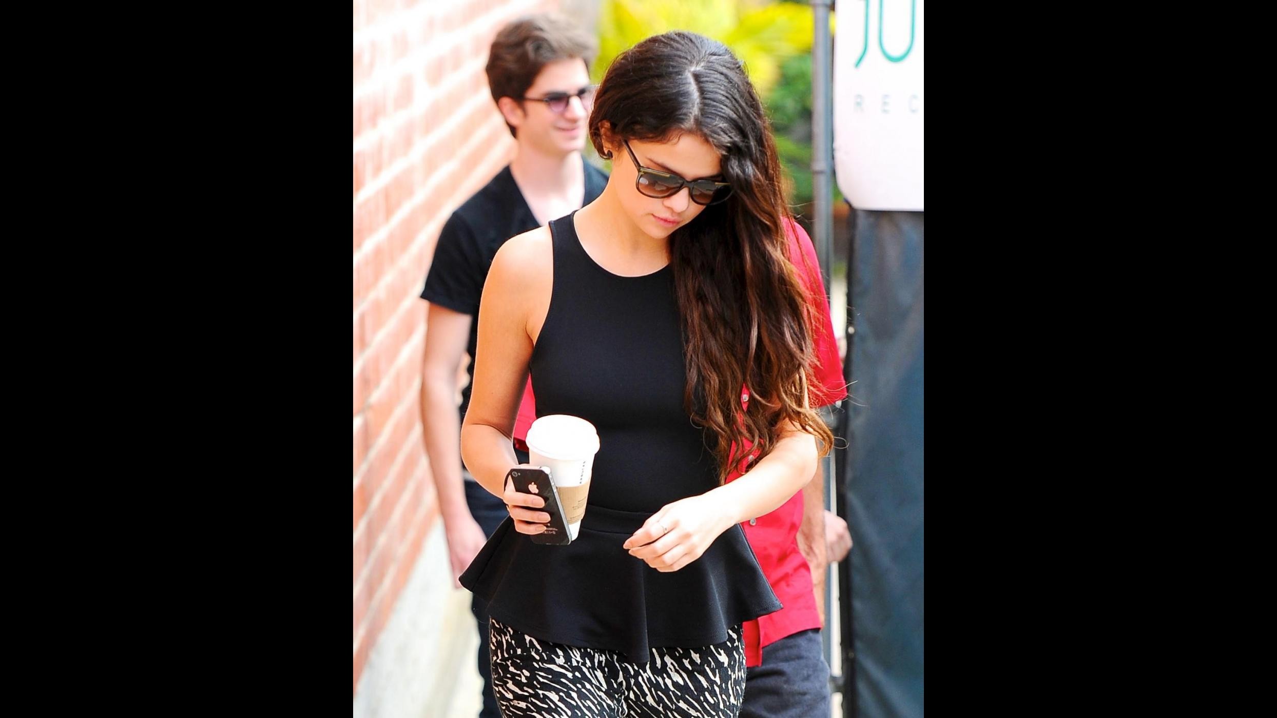 Selena Gomez su Harper’s Bazaar parla d’amore e di Bieber
