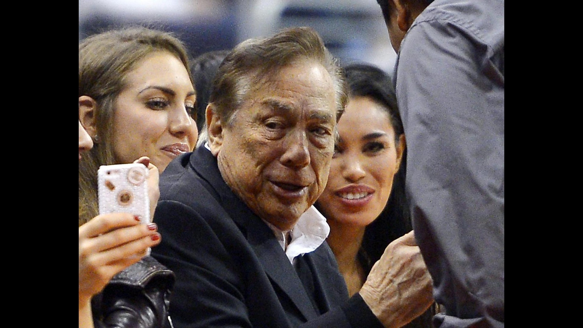 Basket, Nba: Sterling più vicino a ‘cacciata’ da parte proprietari