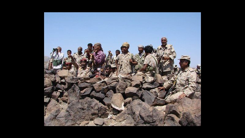 Yemen, offensiva contro al-Qaeda: morti 25 militanti e 12 soldati