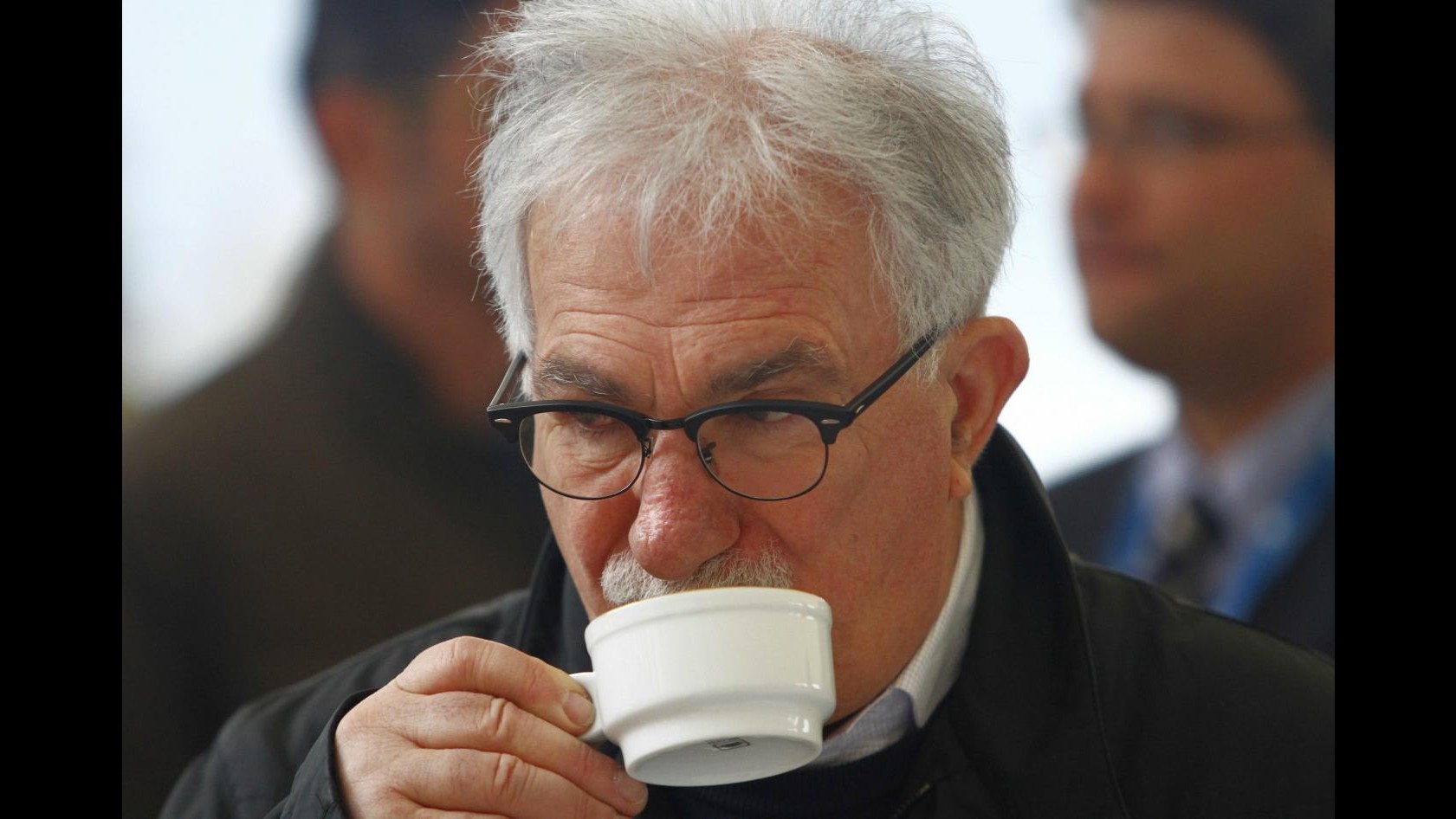P.a., Bonanni: Pronti a discutere, ultimi 4 governi non hanno fatto niente