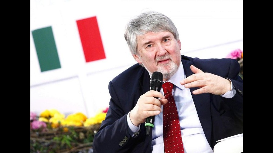 Primo maggio, Poletti: Il lavoro è il fulcro della società. Confido in una conversione rapida del decreto