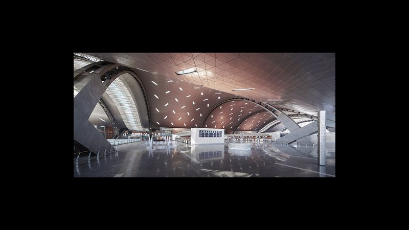 Qatar, primi voli inaugurano l’aeroporto internazionale Hamad di Doha
