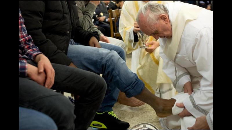 Papa a giovani detenuti: Non lasciatevi rubare la speranza