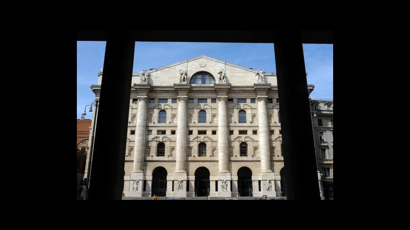 Borsa, Milano in rosso con Telecom e banche, volano Ansaldo e Mediaset