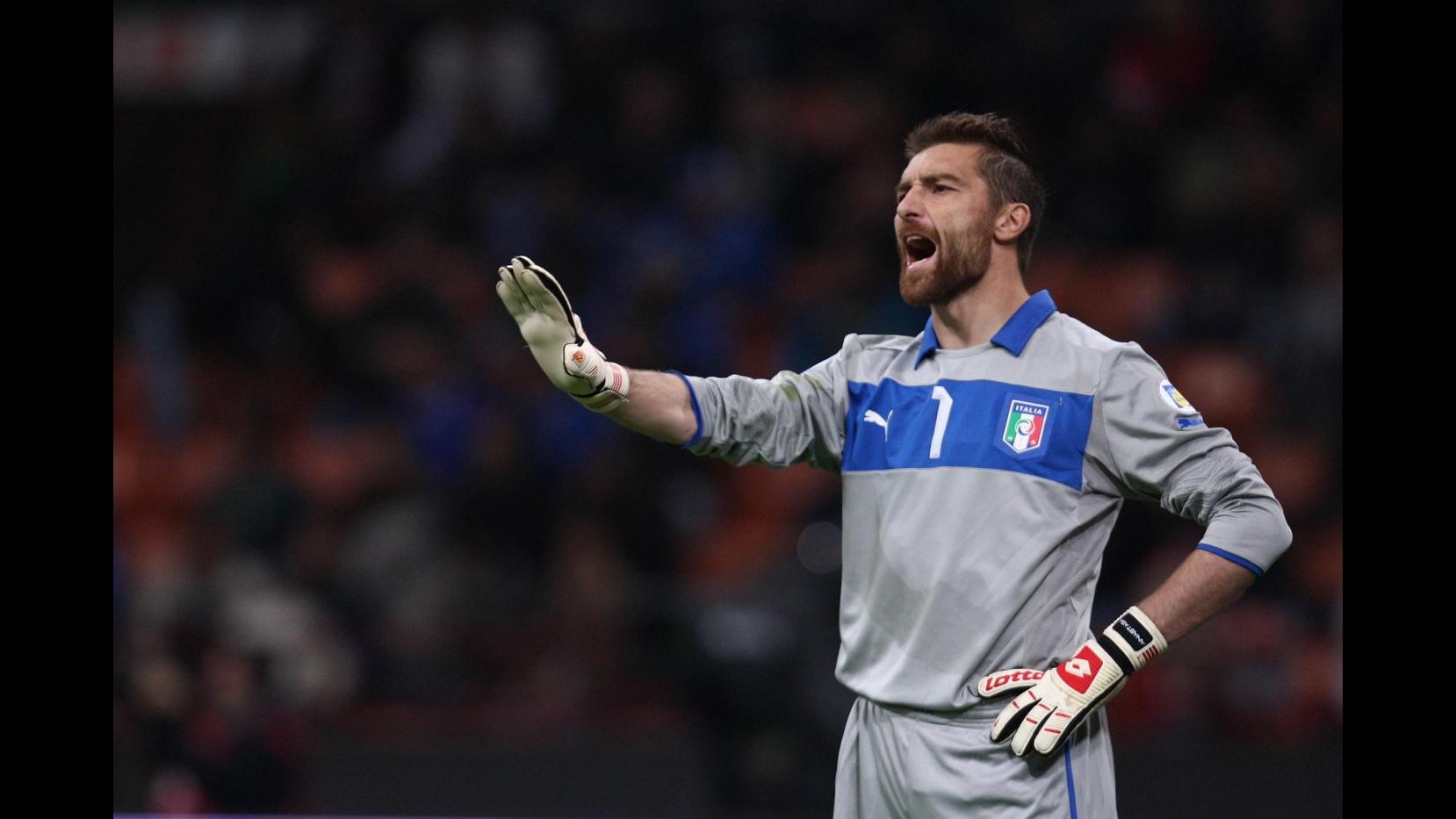 De Sanctis annuncia: lascio la Nazionale, spazio ai giovani