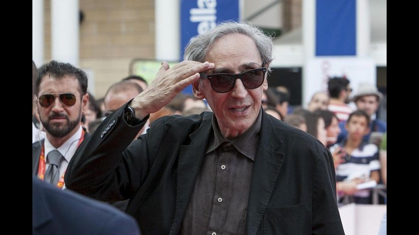 Battiato: Troie in Parlamento. Replica Boldrini: Parole inaccettabili