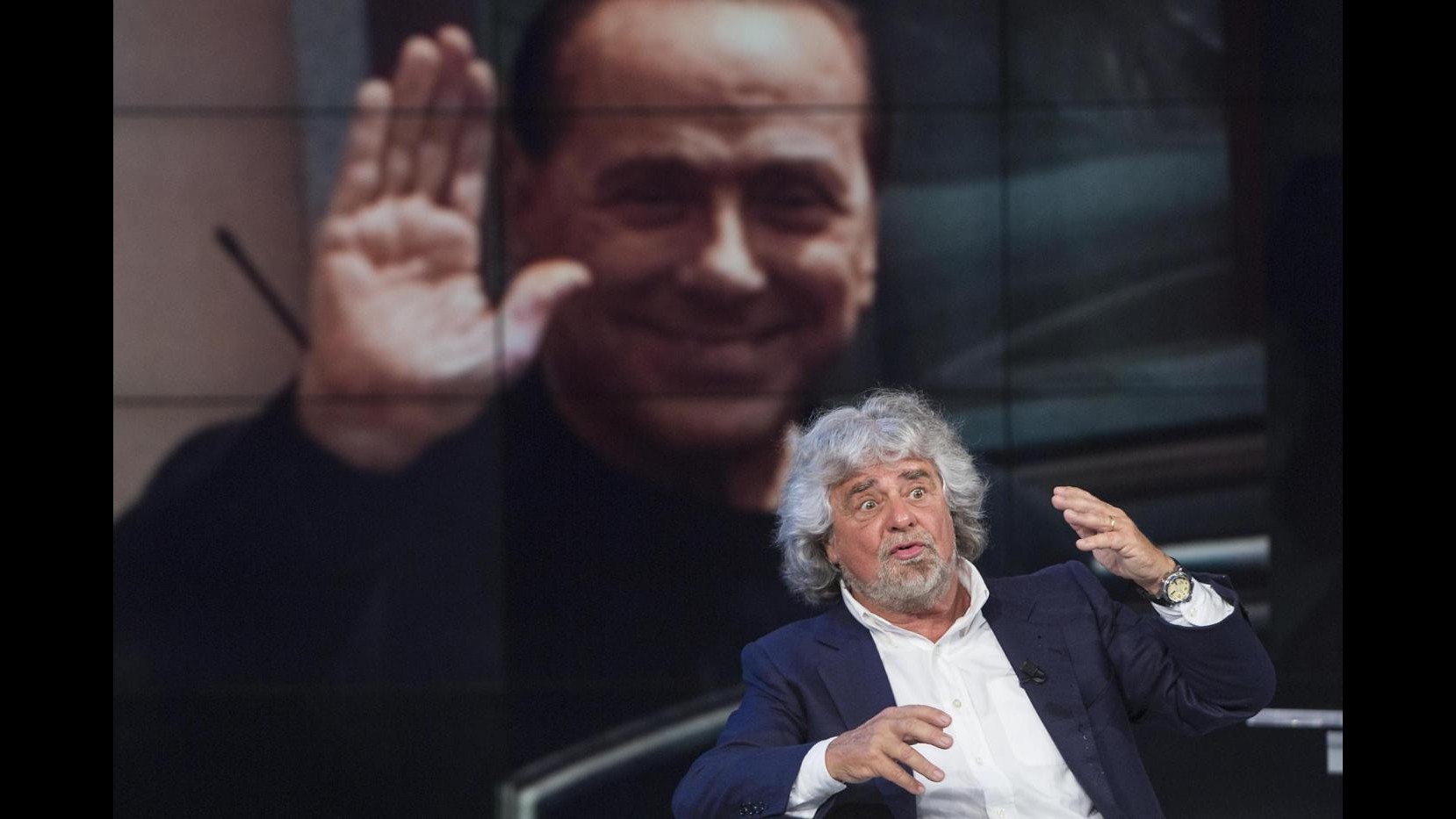 Grillo: Berlusconi mi dà dell’evasore? E’ fantastico